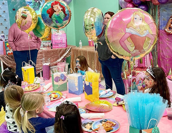 Best Indoor kids play area Katy